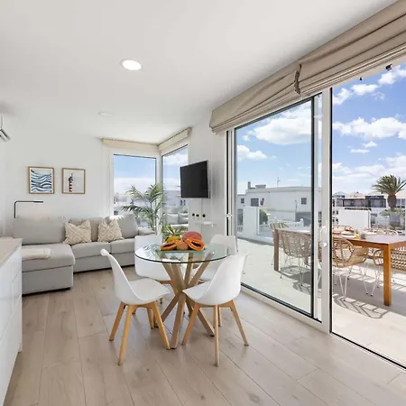 Coastlight Rooftop By Bayside Modern Penthouse Playa Honda (Lanzarote)