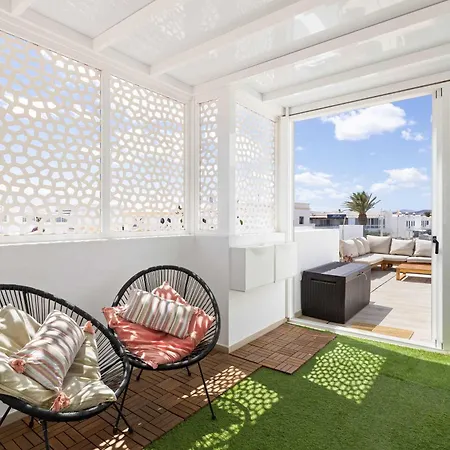 Coastlight Rooftop By Bayside Modern Penthouse * Playa Honda (Lanzarote)