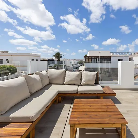 דירה Coastlight Rooftop By Bayside Modern Penthouse פלאיה הונדה