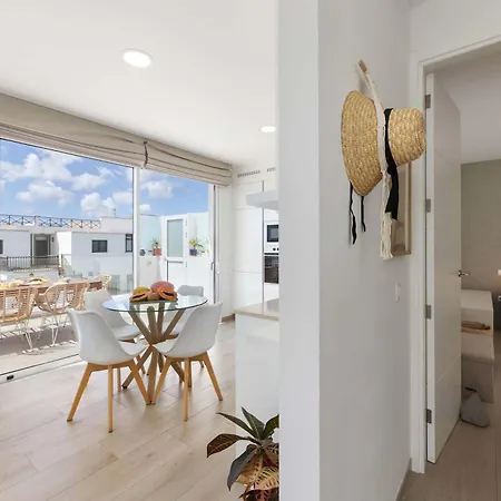 דירה Coastlight Rooftop By Bayside Modern Penthouse